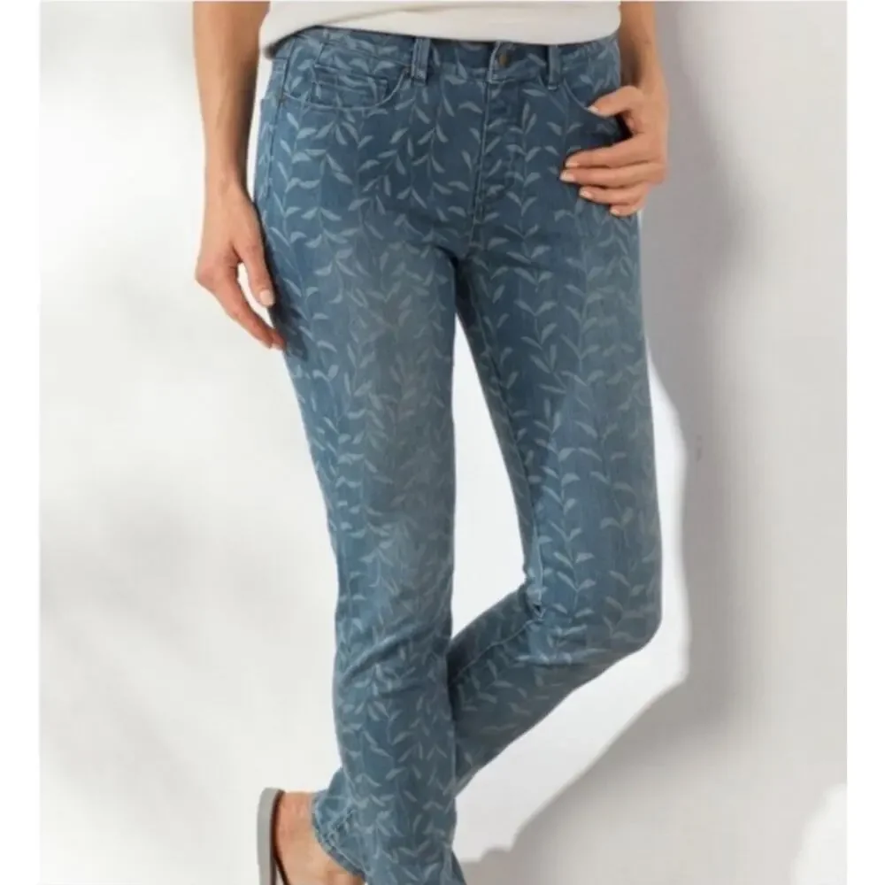 Soft Surroundings Leaf Vine Floral Slim Straight Jeans Blue Size M